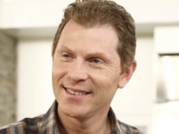 Star chef Bobby Flay reveals his trick for getting a table in the most sought-after restaurants