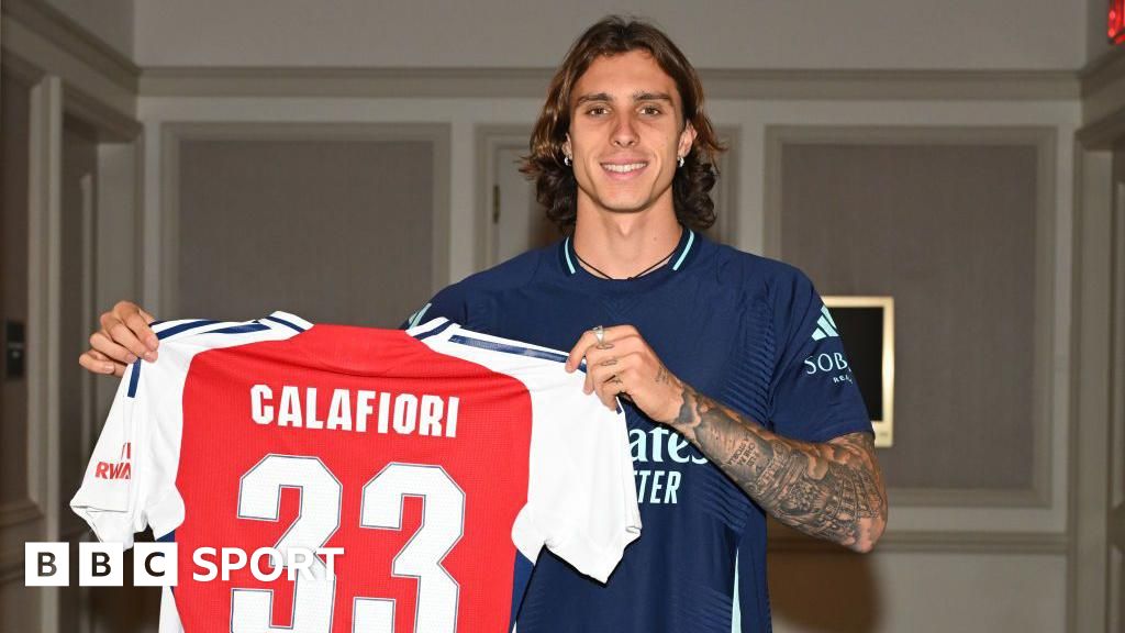 Arsenal sign Italy defender Calafiori from Bologna