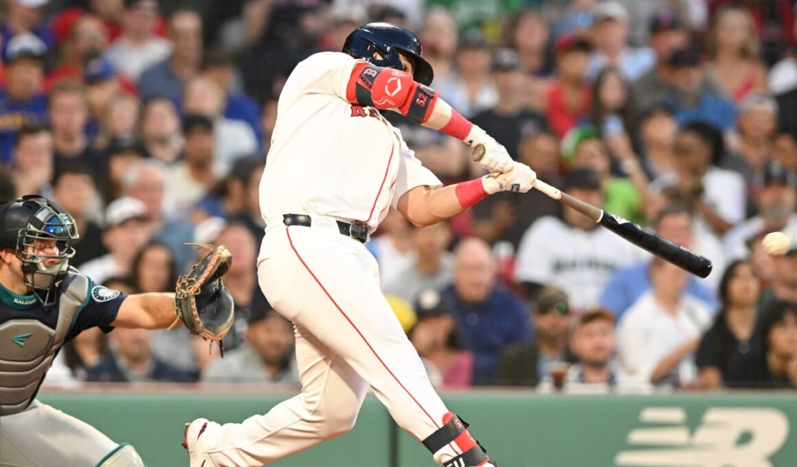 12-pitch at-bat swings momentum for Boston in dominant win12-pitch at-bat swings momentum for Boston in dominant win