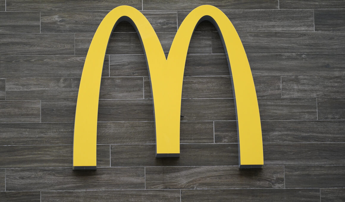 McDonald’s Sales Drop Globally For First Time In Four Years