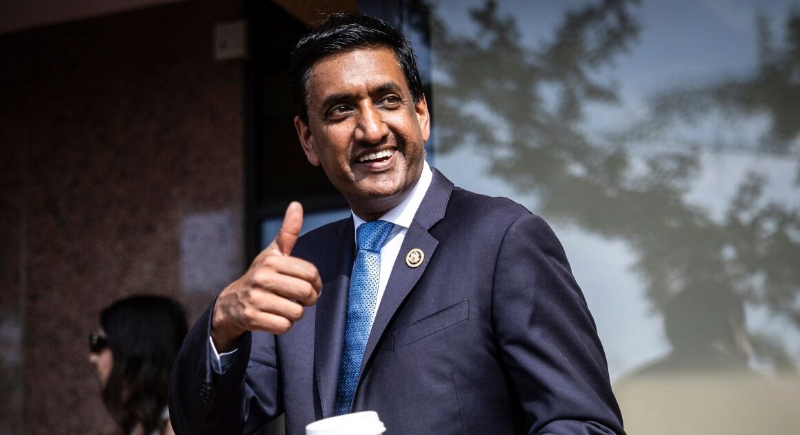 Progressive Rep. Ro Khanna tours steel and coal towns with an eye on higher office