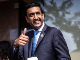 Progressive Rep. Ro Khanna tours steel and coal towns with an eye on higher office