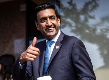 Progressive Rep. Ro Khanna tours steel and coal towns with an eye on higher office