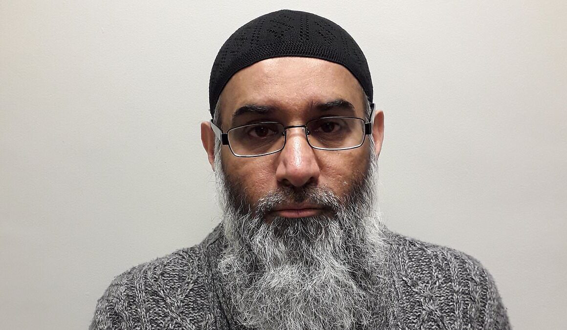 Anjem Choudary is jailed for life: Islamic hate preacher who ran terror cell Al-Muhajiroun and inspired attacks including London Bridge and Fishmongers’ Hall atrocities is locked up for at least 28 years