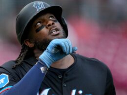 Facing Walker’s absence, D-backs deal for Josh BellFacing Walker’s absence, D-backs deal for Josh Bell