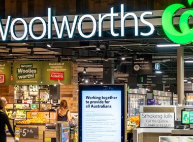 EXCLUSIVEWoolworths change impacting customers paying by cash