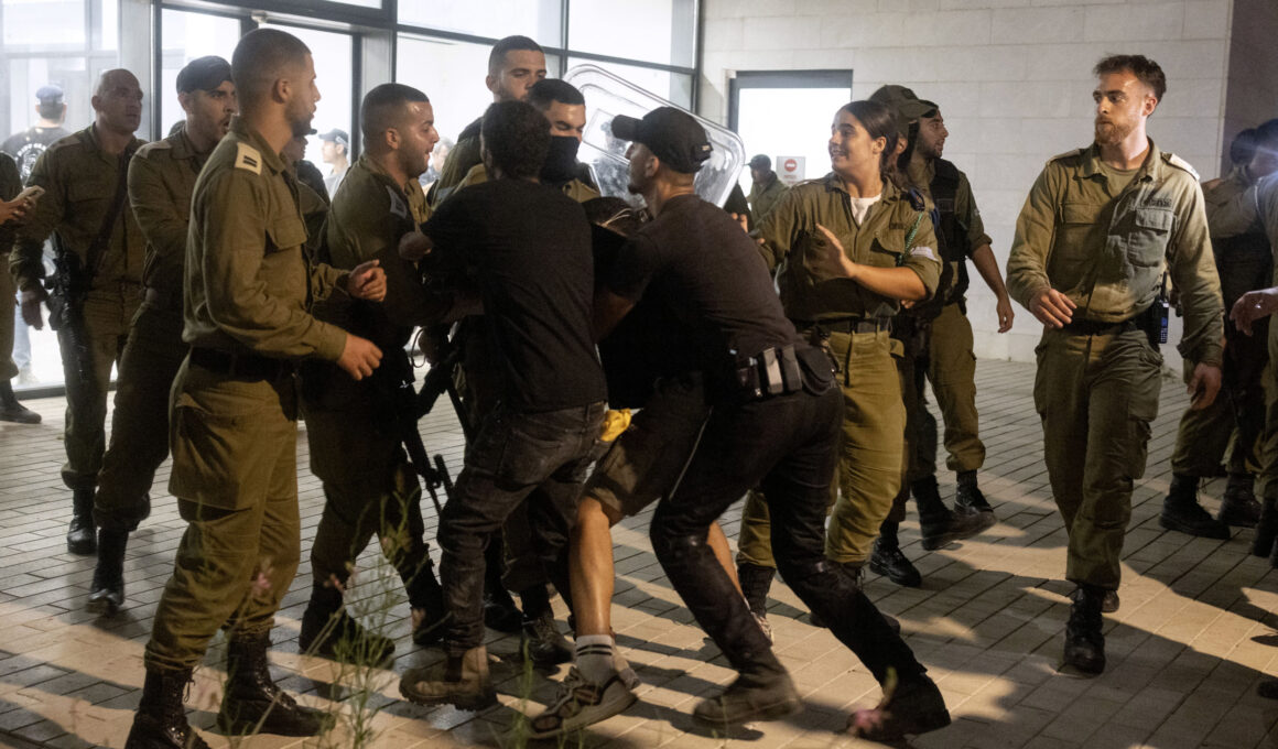 Investigation of Israeli Soldiers Over Alleged Sexual Abuse Sparks Protests