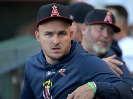 Trout faces setback, pauses rehabTrout faces setback, pauses rehab