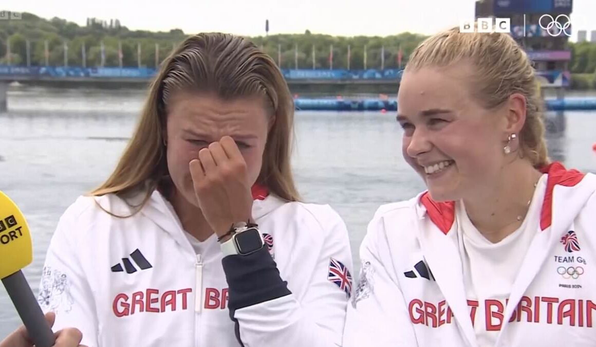 Lola Anderson gets gold for her dad: Tearful Team GB rower reveals how her father kept her childhood diary entry about her dream of winning the Olympics – and gave it to her two months before he died from cancer