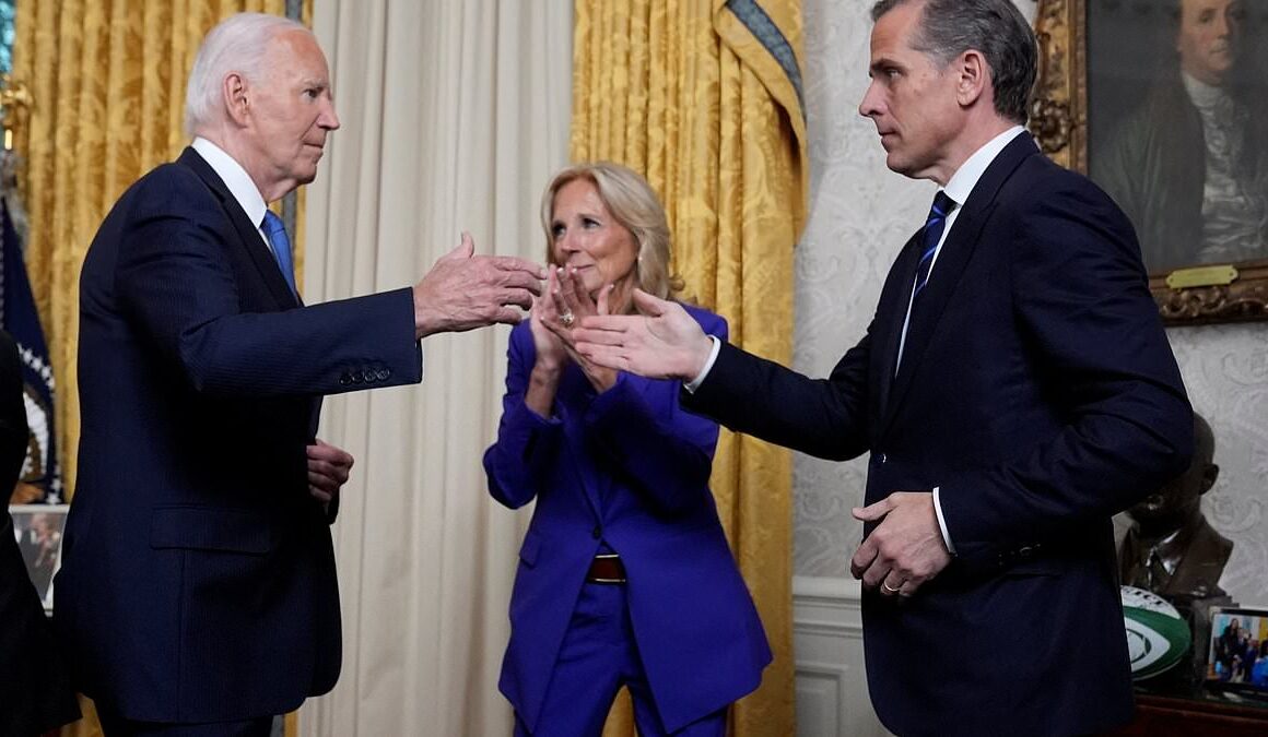 BREAKING NEWSBiden’s family cries and his staff weep as he insists he deserves a second term and commiserates with White House aides with ice cream