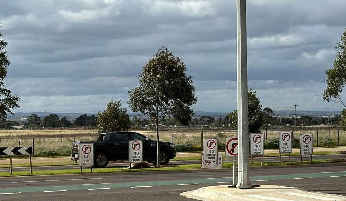 Aussie drivers poke fun at hilarious sight at T-intersection: ‘Am I allowed to turn right here?’