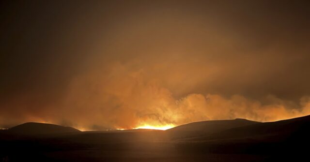 Wildfire smoke chokes parts of Canada and western US, with some areas under air quality alerts