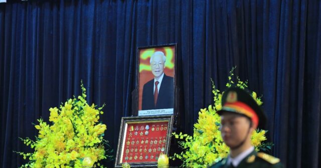 Mourners gather in Vietnam for leader’s funeral