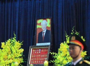 Mourners gather in Vietnam for leader’s funeral