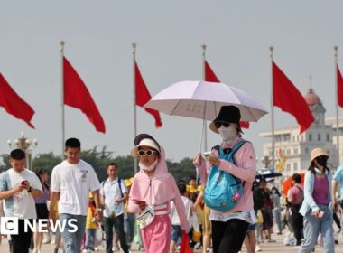 World breaks hottest day record twice in a week