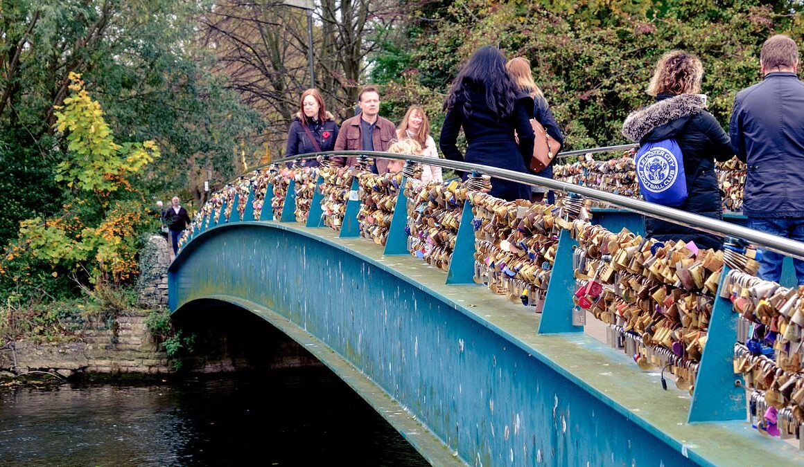 Health and safety mad council to melt down thousands of ‘love locks’ placed on famous bridge over fears walkers could ‘cut themselves’ on padlocks