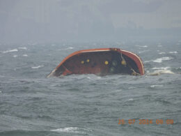 Tanker Sinks Raising Major Oil Spill Fears