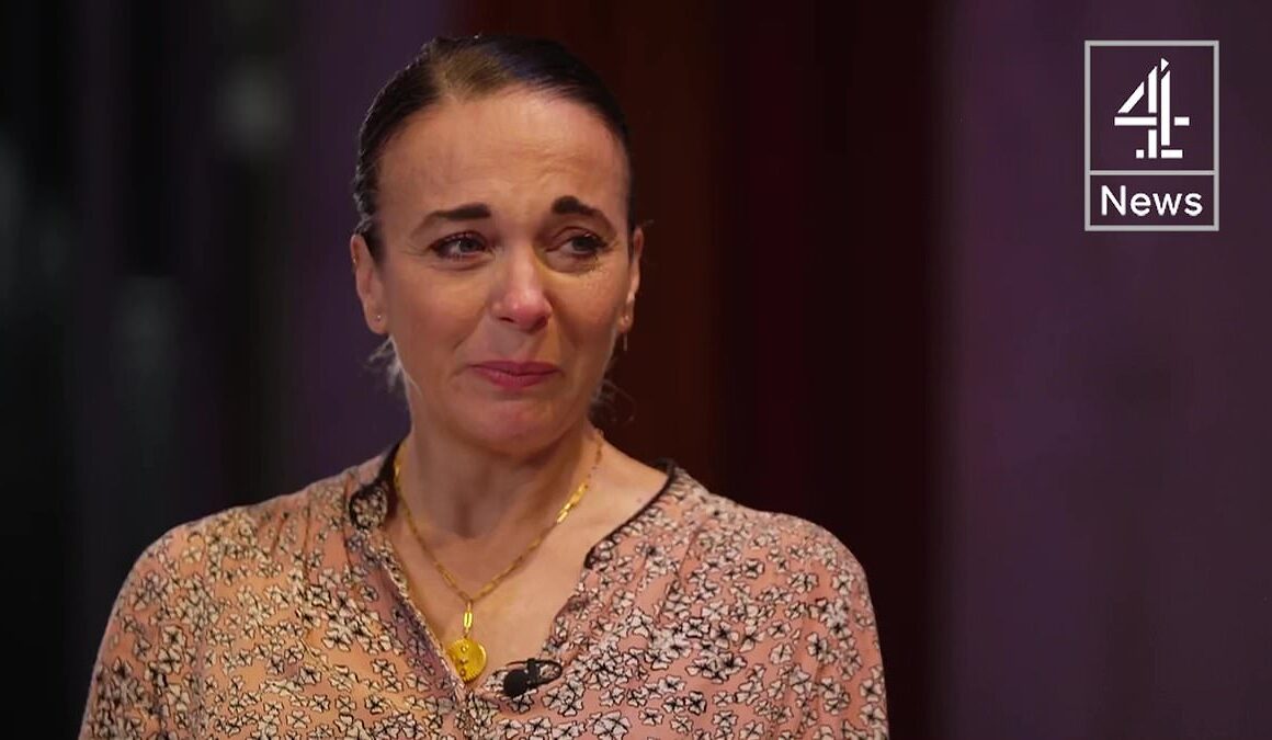 Amanda Abbington tried to hide her pain behind ‘polite bravado’ but facial winces and firm head-nods showed her true anger over Strictly bullying scandal, body language expert reveals