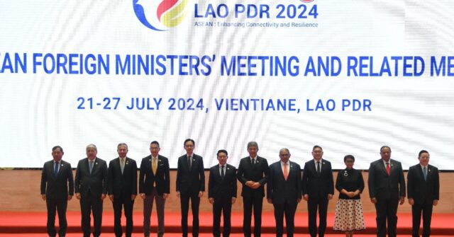 Russia, China FMs meet as ASEAN talks get underway in Laos