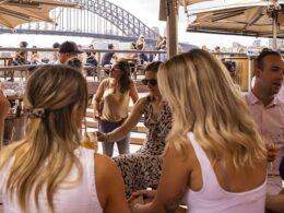 Pubs, clubs and bars to stay open later for the Olympics in NSW 