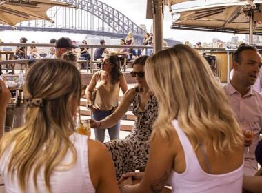 Pubs, clubs and bars to stay open later for the Olympics in NSW 