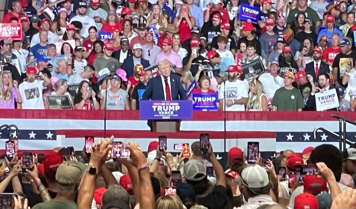 Dozens of attendees stranded after vehicles towed during Trump rally in Charlotte: report