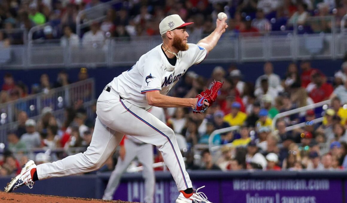 D-backs deal for Marlins lefty Puk to fortify bullpen (source)D-backs deal for Marlins lefty Puk to fortify bullpen (source)