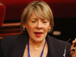 Well-known Australian politician tragically dies at the age of 67 in a shock to party members and MPs