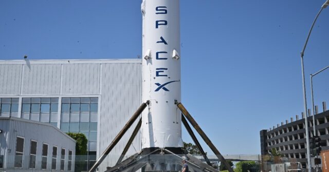 SpaceX cleared to launch Falcon 9 rocket again