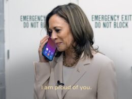 BREAKING NEWSBarack and Michelle Obama ENDORSE Kamala Harris: Former president and first lady phone vice president and offer their full support