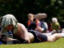 Britain braces for mini-heatwave with temperatures to soar to 30C by the end of week thanks to Iberian plume – bringing an end to July washout curse