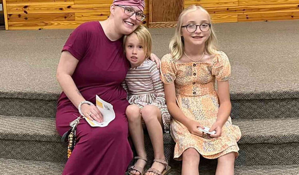 Anna ‘Chickadee’ Cardwell’s 2 Kids: All About Kaitlyn and Kylee