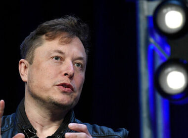 Elon Musk Proposes $5 Billion Tesla Investment in His AI Startup xAI