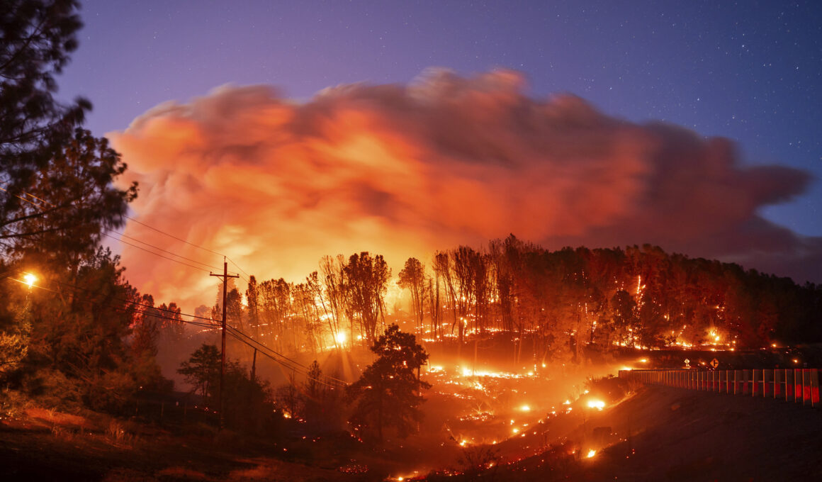 Missing Tanker Plane Fighting Oregon Wildfire Found, Pilot Dead