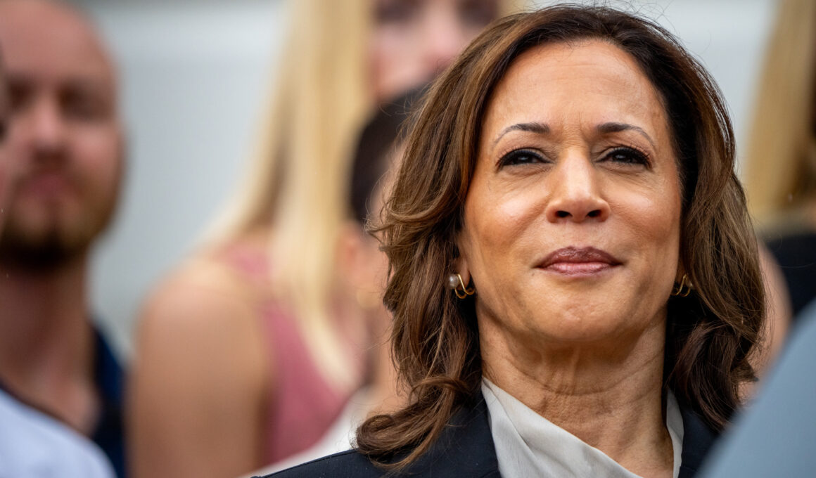 Kamala Harris Dealt Triple Swing State Polling Blow in One Week