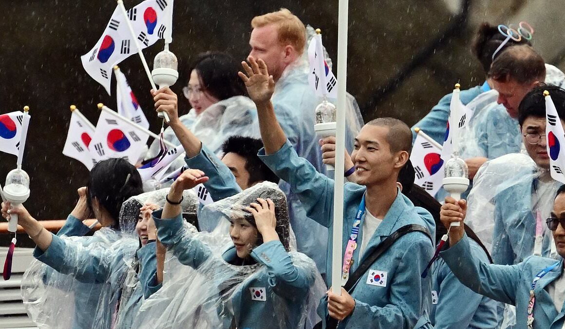 Olympics bosses blunder by introducing South Korean team as North Koreans in opening ceremony