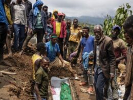 Ethiopia PM visits village hit by deadly landslide