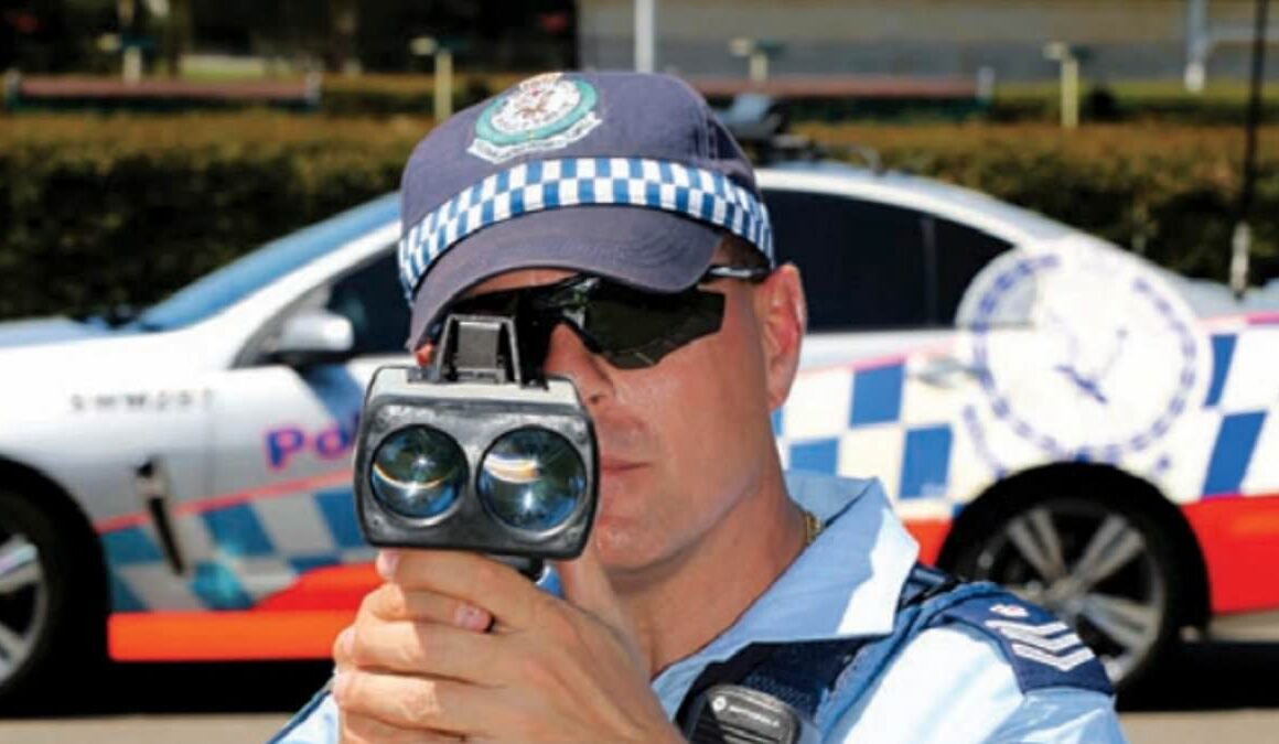 Is it illegal to beep your horn in Australia?