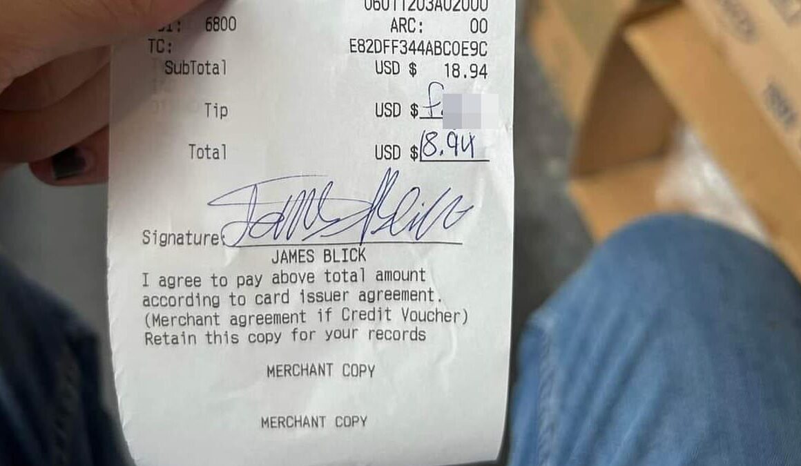 Gay waiter brought to tears when bigot customer left atrocious message on receipts instead of a tip reveals the incredible twist