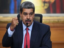 Maduro warns he’ll call for a ‘new revolution’ if forced by ‘North American imperialism’