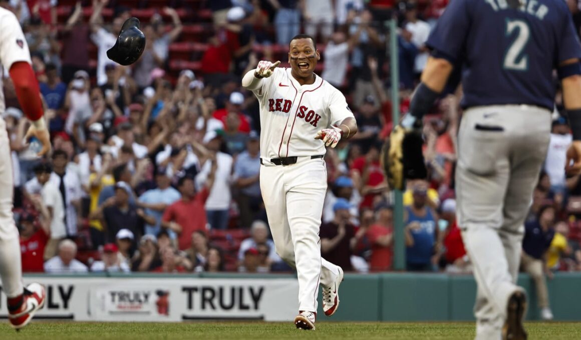 Devers delivers! Red Sox walk off on 10th-inning doubleDevers delivers! Red Sox walk off on 10th-inning double