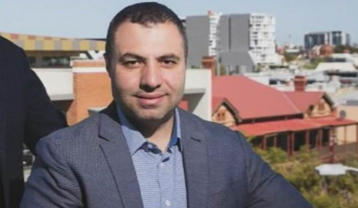 Hundreds of West Australian property owners left in limbo with unfinished houses after Nicheliving builder Ronnie Michel-Elhaj loses his licence