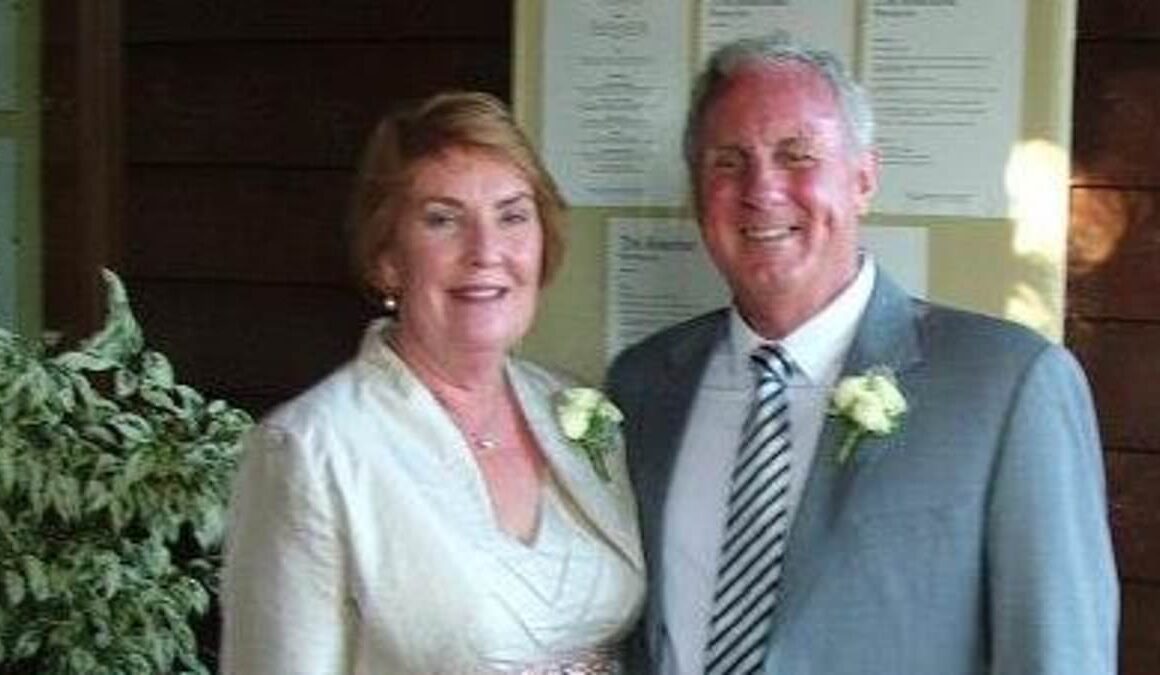 Deanmill crash: Freak accident kills Margaret River couple Brian and Lynne Warren on a country WA road