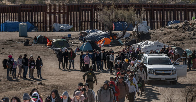 Dem Sen. Bennet: With Right Leaders, We Can Get ‘Pathway to Citizenship’ for 11 Million Like ‘We Need to’