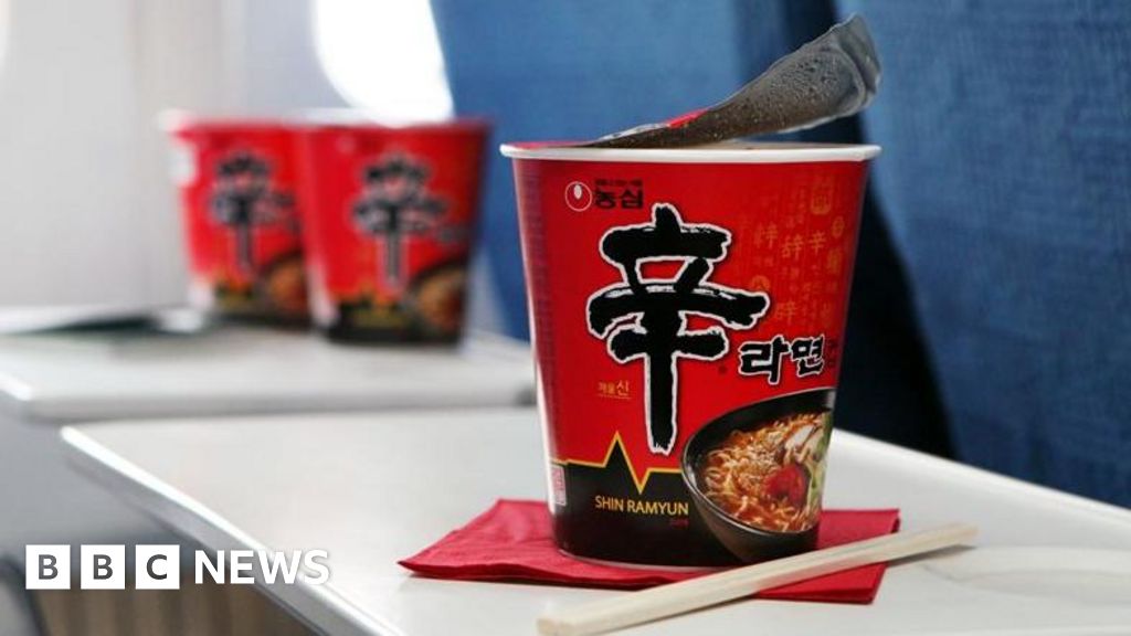 Turbulence takes instant noodles off Korean Air menu