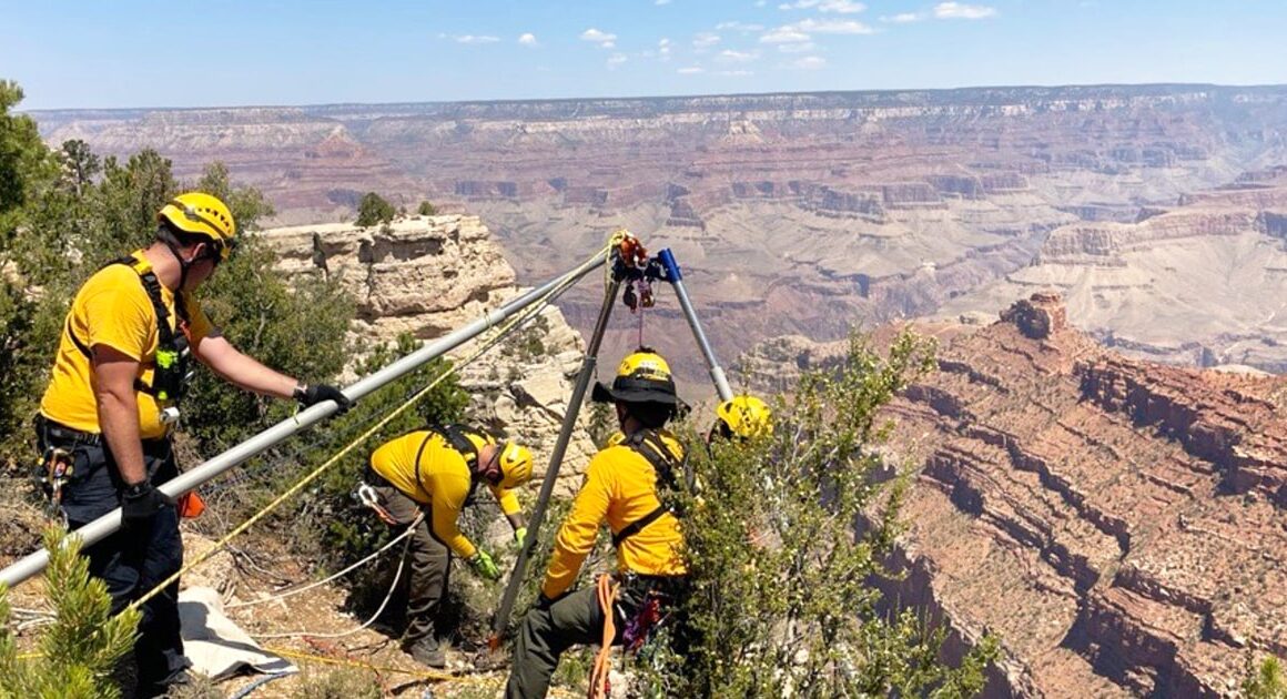 College student falls to his death at the Grand Canyon