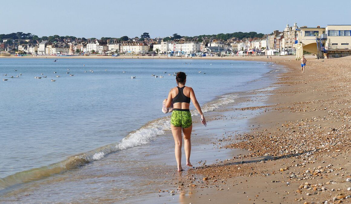 UK weather: Temperatures will soar above 30C today with a mid-20s weekend ahead after thunderstorms brought month’s worth of rain in an hour as London faces 11 flood alerts