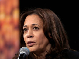 Kamala Harris Ignores Questions After Delivering Scripted Remarks