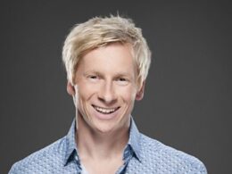 Olympic BBC commentator Craig Heap gets mistaken for Johnny Vegas again on commentary due to their shared Lancashire accents