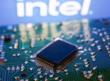 Intel’s 29% Nosedive Leads Massive Global Chip Stock Selloff As AI Hype Sours